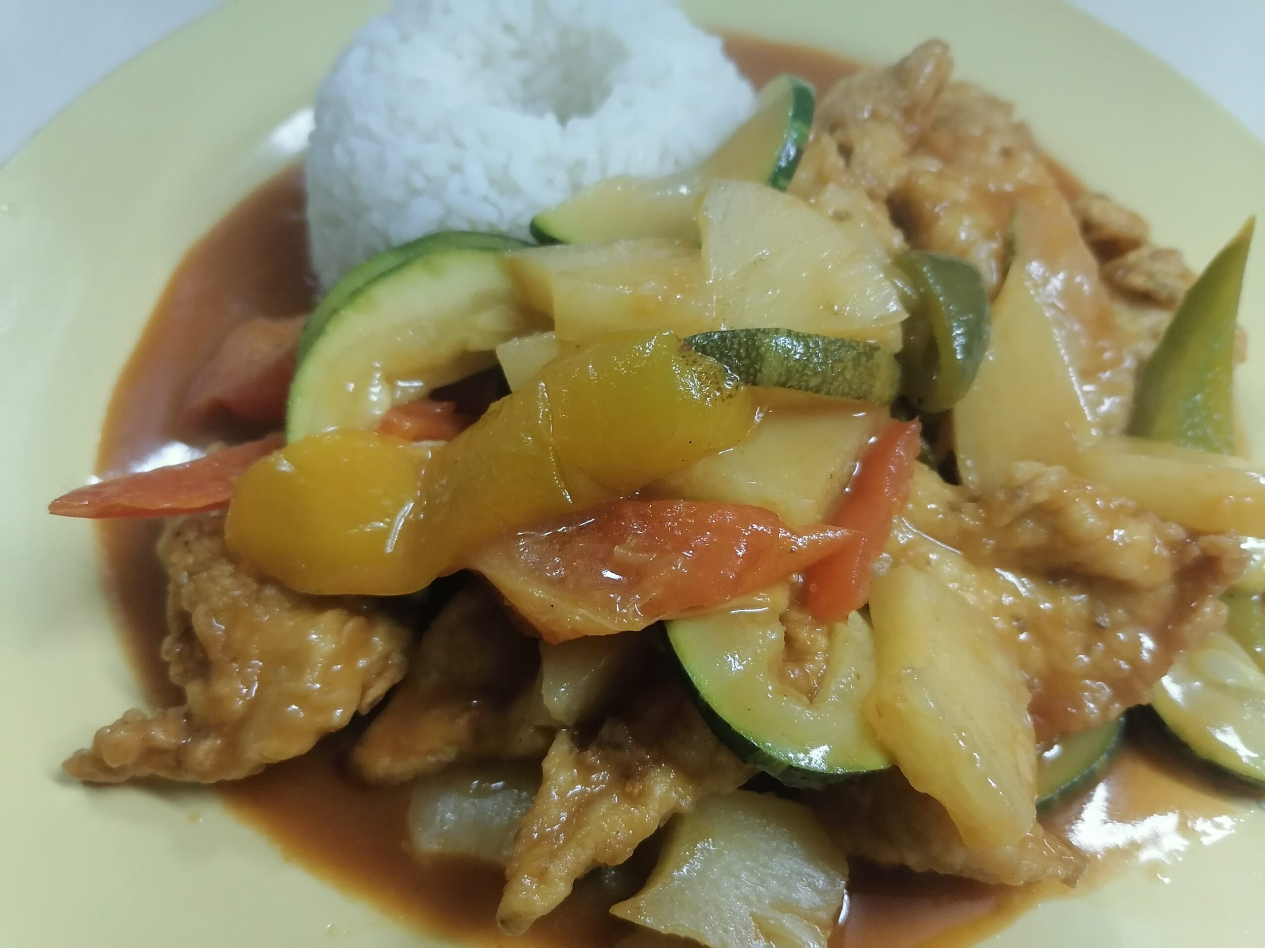 Pollo con Piña
